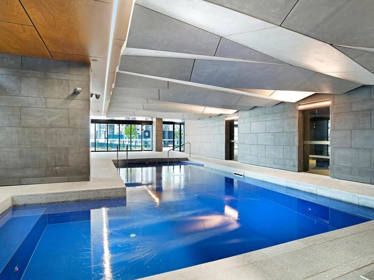 Manhattan Modern Apartments At Southern Cross Melburne Exterior foto